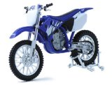 Maisto 1:18th Yamaha YZ-450F