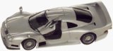 Maisto 1:24th Special Edition - Mercedes CLK Street