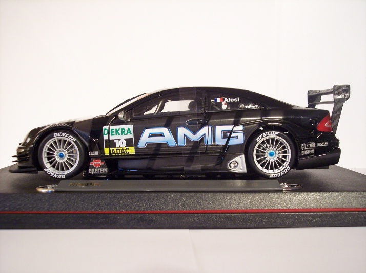 Maisto 2002 Mercedes Benz CLK - DTM AMG in Black