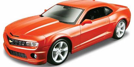 Maisto Chevrolet Camaro SS RS (Kit) in Metallic Orange (1:24 scale) Diecast Model Car Kit