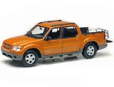 Maisto Die-cast Model Ford Explorer Sport Trac (1:18 scale in Orange)