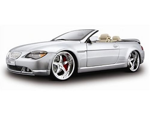 Maisto Diecast Model BMW 645ci (Kit) in Silver (1:18 scale)