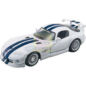 Maisto Dodge Viper GT2 1 24 Scale Kit
