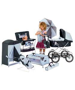 Mamas and Papas Deluxe Pram with 20 Piece Play Set and Doll