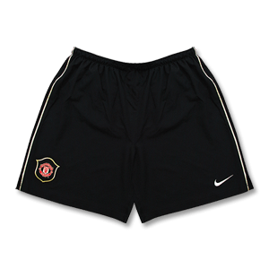 Nike 06-07 Man Utd away shorts