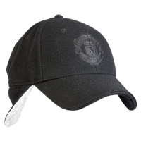 Manchester United Earwarmer Cap - Black.