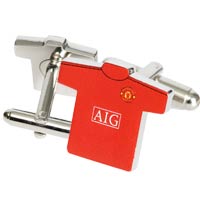 United Home Shirt Cufflinks.