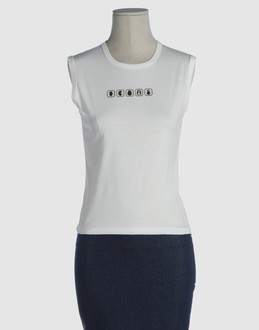 MANDARINA DUCK TOP WEAR Sleeveless t-shirts WOMEN on YOOX.COM