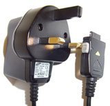 MandM D600 SAMSUNG 3 PIN MAINS TRAVEL CHARGER FOR MOBILE PHONE .