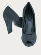 marc jacobs shoes grey