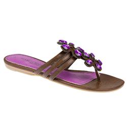 Female 27102 Flat Sandals in Brown