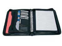 MASTERS 2924 black leather zipped folder with 4