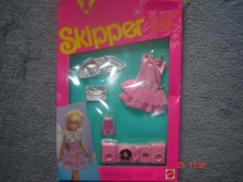 Mattel Barbie - Skipper Trendy Teen Fashions