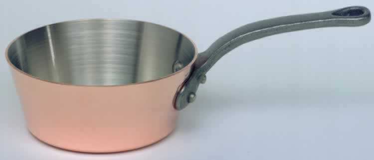 MAUVIEL Splayed Saute pan 20cm  cast iron