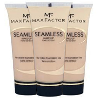 Max Factor Seamless Foundation - Natural