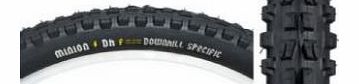 Maxxis Minion Dhf 3c 2.5 Tire with free tube