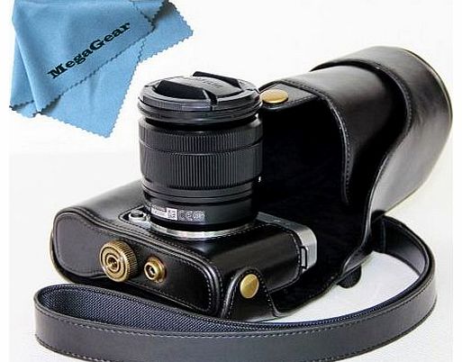 ``Ever Ready`` Protective Black Leather Camera Case, Bag for Fujifilm X-M1 (XM1, X-a1) Compact System with 16-50mm Lens