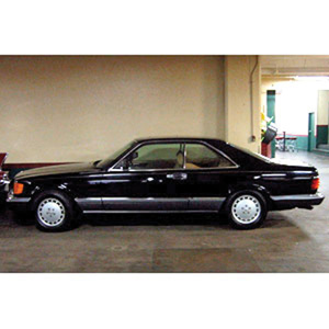 Benz 560 SEC 1986 Black