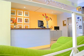 MIAMI BEACH Royal South Beach Hotel