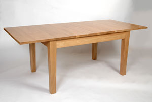 milan Light Oak 1320-2030mm Extending Dining Table