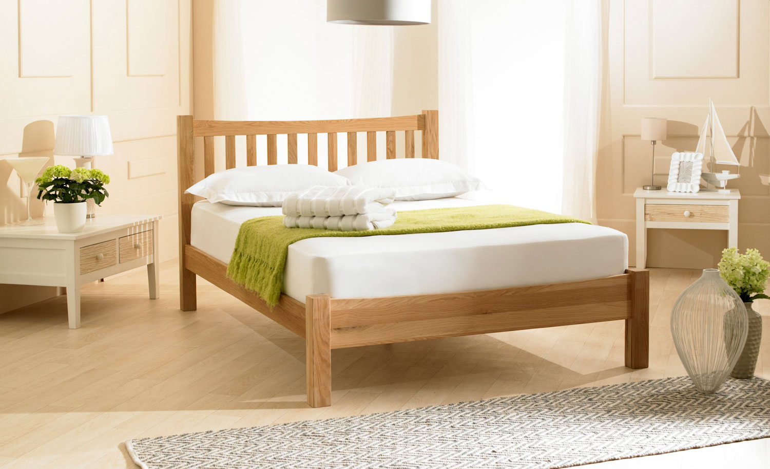 Milan Oak Bed - (multiple sizes) (Milan Oak