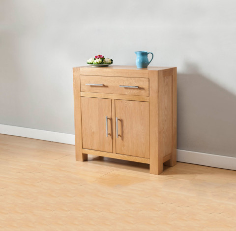 Oak Compact Sideboard with 1 Drawer and 2