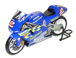Minichamps 1:12 Scale Suzuki RGV 2000 Telefonica - K.Roberts