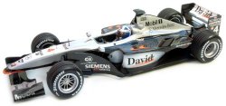 Minichamps 1:18 Scale McLaren MP4/16 Race Car 2001 - David Coulthard
