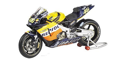 Minichamps 1:12 Scale Honda RC211V GP Bike 2002 - Valentino Rossi