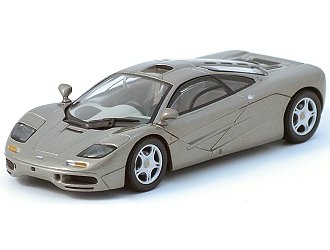 Minichamps McLaren F1 (1:43 scale in Metallic Grey)