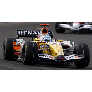Minichamps Renault R28 Car #5 2008