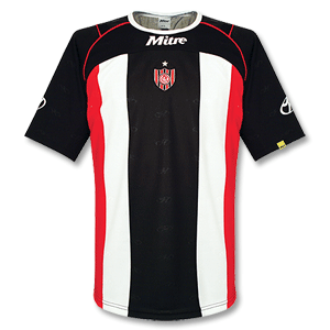 Mitre 2005 Chacarita Juniors Home shirt