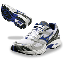 Mizuno Crusader 3 Mens Running Shoe