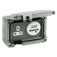 MK Masterseal Masterseal Digital Timer Socket