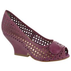 Female Galia Purple Leather Leather Upper Manmade Lining Manmade Lining in Purple