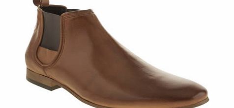 momentum Tan Augustus Chelsea Boots