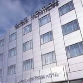 Montrose Hotel