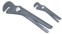 Footprint and#39;Thumb Turnand39; Pipe Wrench 9 (Jaw Opening 1/8 to 2 1/2)