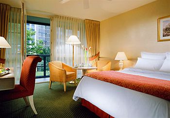 MUNICH Renaissance Munich Hotel