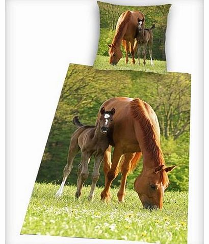 Horse and Foal Duvet Cover and Pillowcase Set