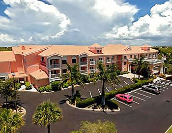 NAPLES Doubletree Guest Suites Naples