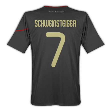 Adidas 2010-11 Germany World Cup Away (Schweinsteiger 7)