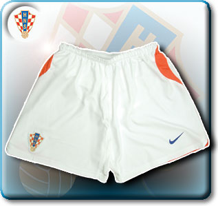 Nike Croatia home shorts 04/05
