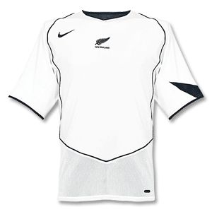 Nike New Zealand home 04/05