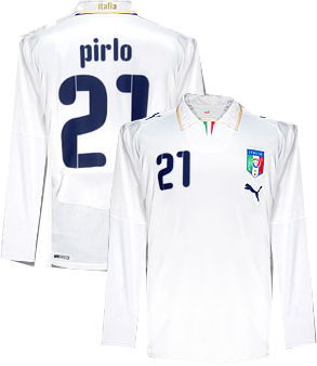 Puma 08-09 Italy L/S away (Pirlo 21)