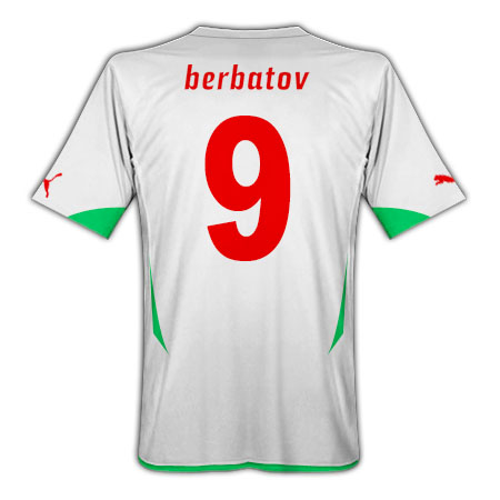 Puma 2010-11 Bulgaria Puma Home (Berbatov 9)