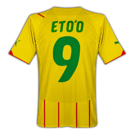 Puma 2010-11 Cameroon World Cup away (Etoo 9)