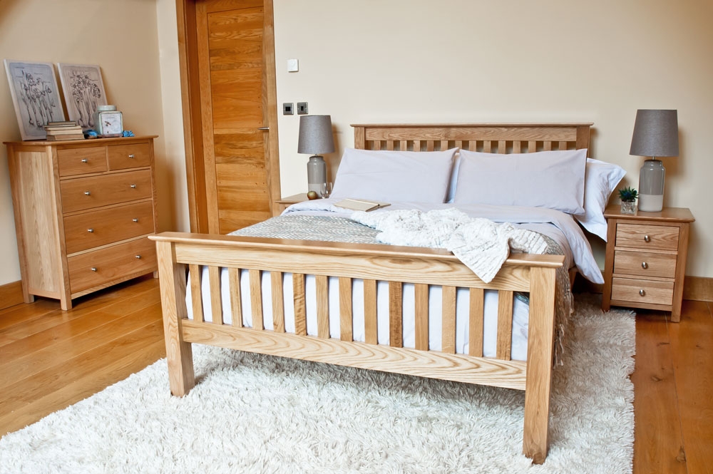 New Forest Oak King Size Bedstead