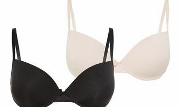 New Look 2 Pack Black and Nude T-Shirt Bras 3142243