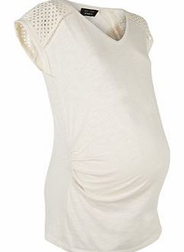 New Look Cream Broderie Panel V Neck T-Shirt 3281440